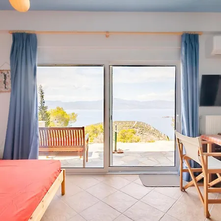 Apartment Fragola Pefkali